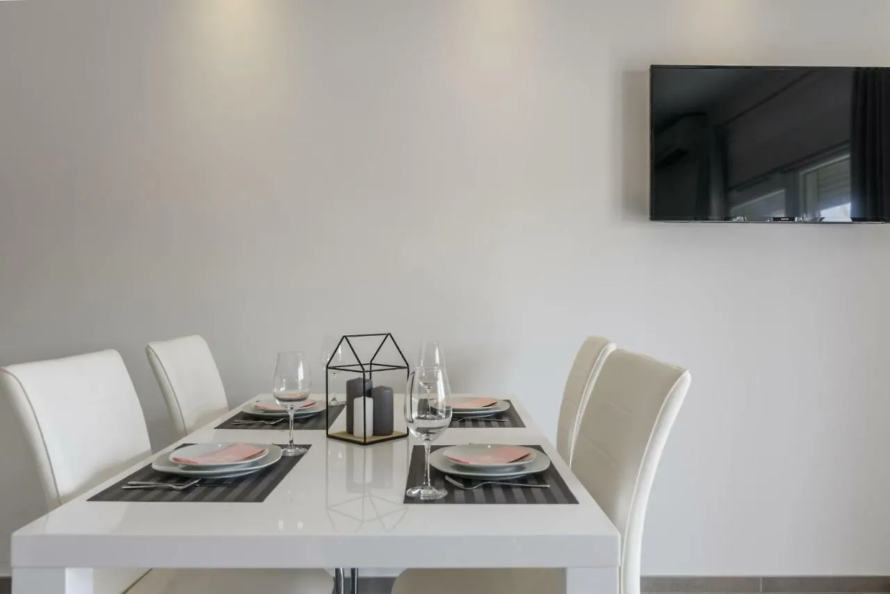 Villa Apartment Aa 2 トロギール クロアチア
