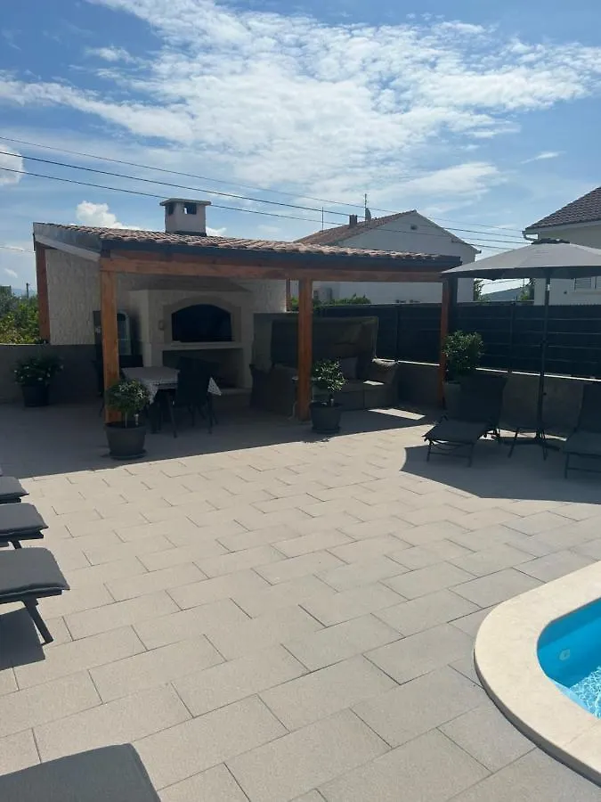 Villa Apartment Aa 2 Trogir 0*,  Croatia