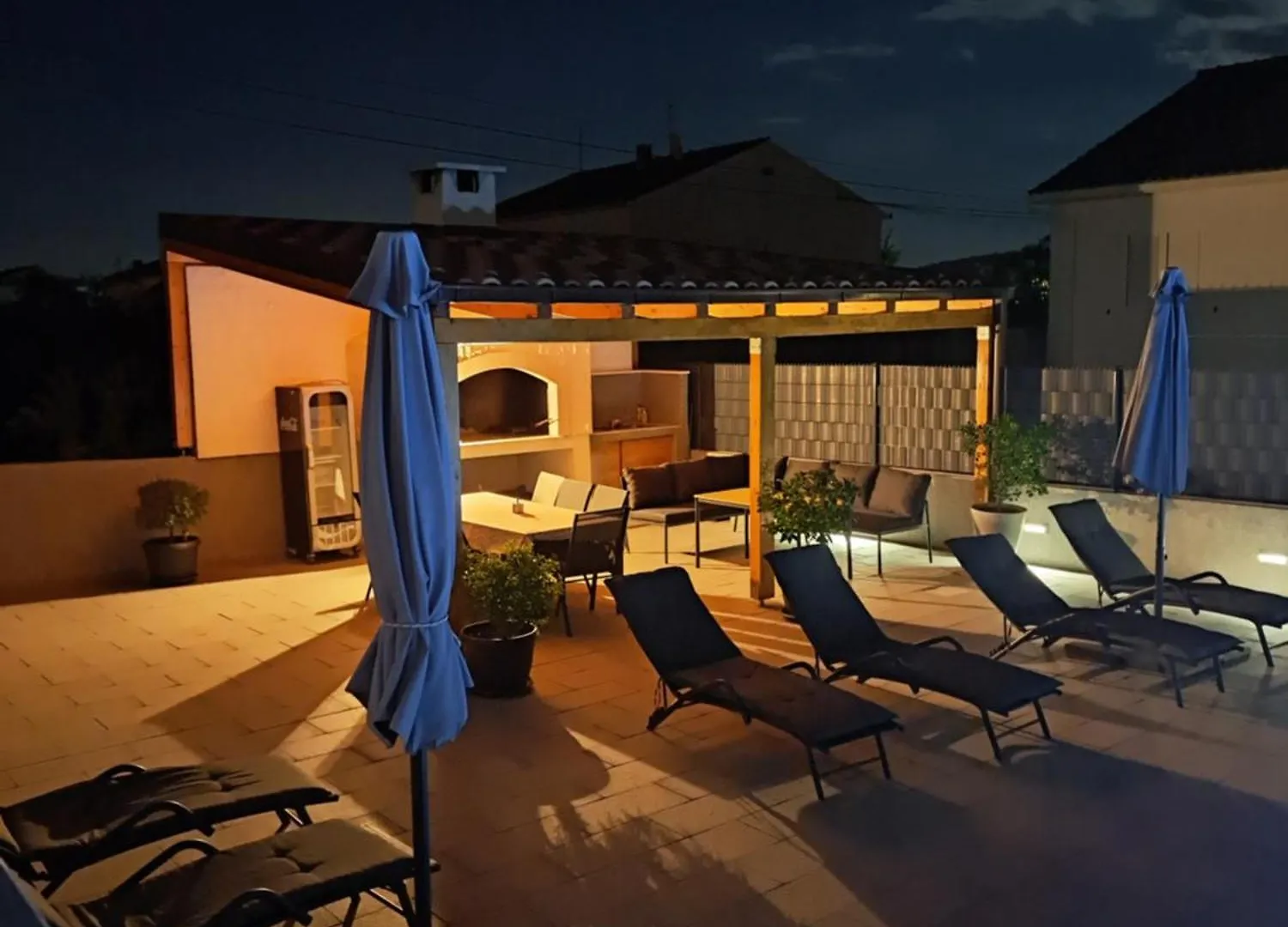 Villa Apartment Aa 2 Trogir 0*,