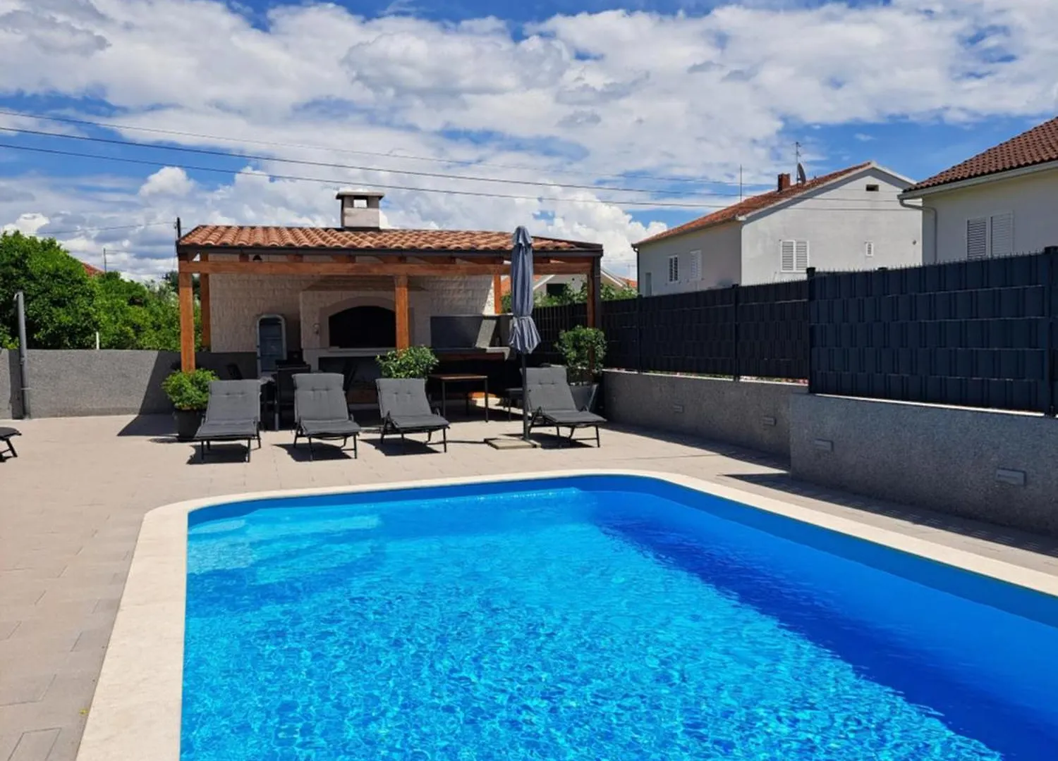 Villa Apartment Aa 2 Trogir 0*,