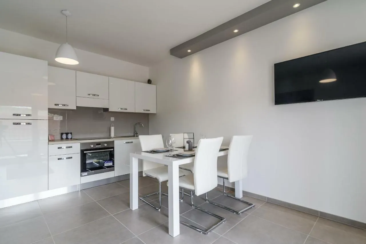 Villa Apartment Aa 2 Trogir Croatia