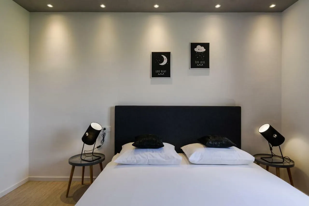 Villa Apartment Aa 2 Trogir